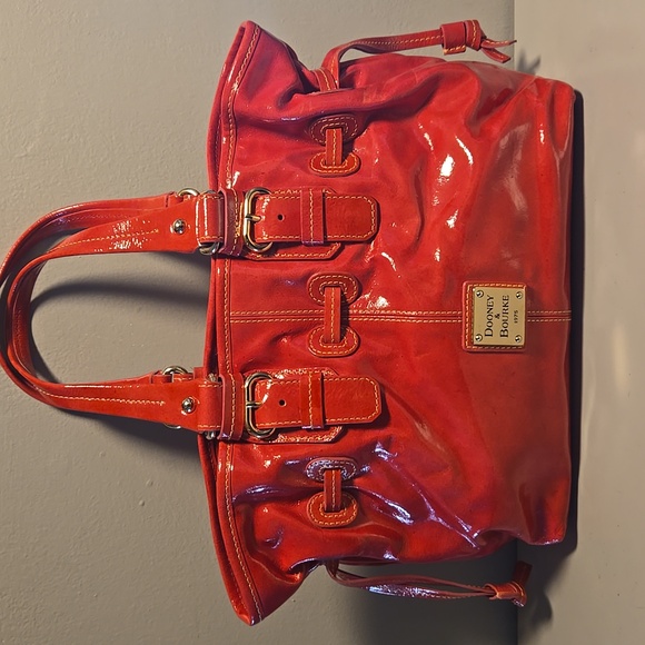 Dooney & Bourke Handbags - Dooney & Bourke Pink Patent Leather Satchel